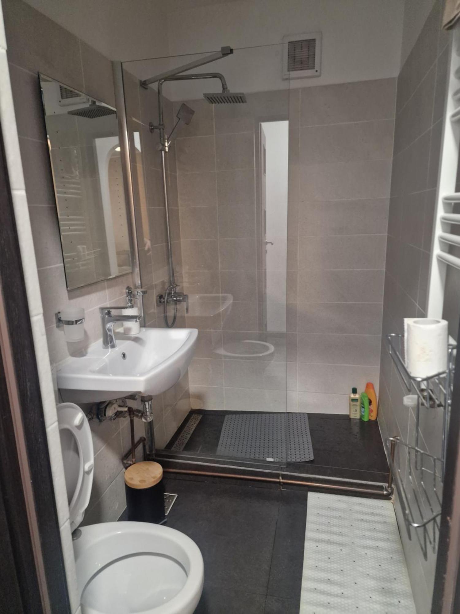 Apartament Gara De Nord Bucureşti Exterior foto